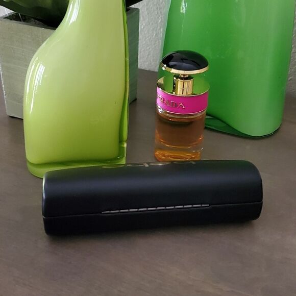 Bebe black and gold designer glasses case like new. Very Chic. - Picture 4 of 4